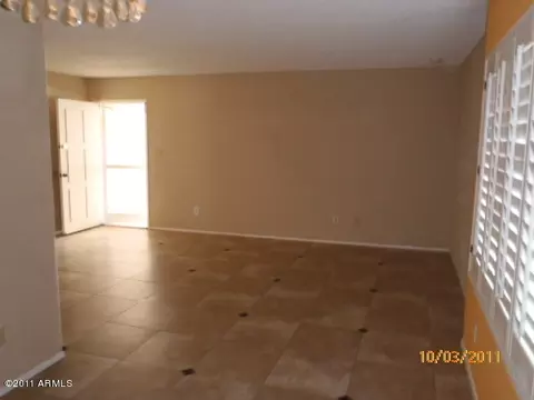 4237 E Saint Charles Ave, Phoenix, AZ 85042 photo 3