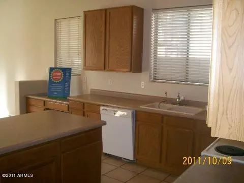 2669 E Michelle Way, Gilbert, AZ 85234 photo 3