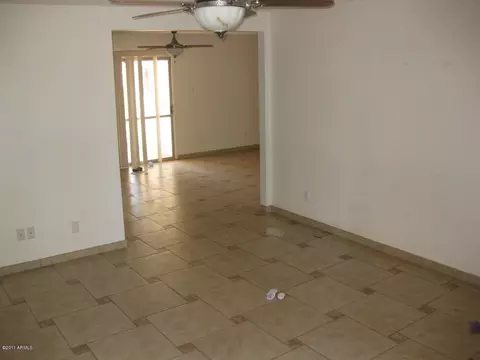 1239 E Campus Dr, Tempe, AZ 85282 photo 2