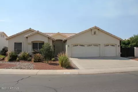 604 S Sahuaro Dr, Gilbert, AZ 85233 photo 1