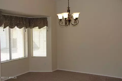 604 S Sahuaro Dr, Gilbert, AZ 85233 photo 6