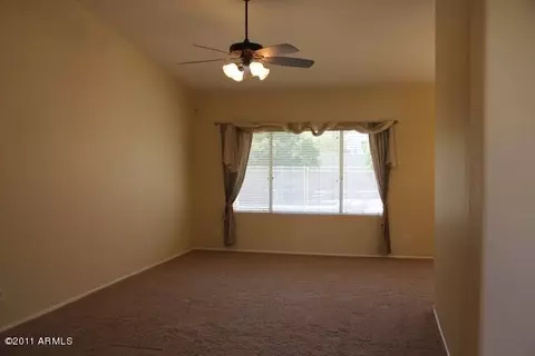 604 S Sahuaro Dr, Gilbert, AZ 85233 photo 4