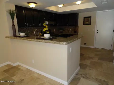 505 E Utopia Rd, Phoenix, AZ 85024 photo 9