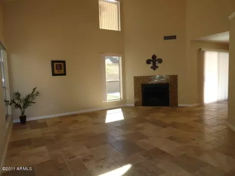 505 E Utopia Rd, Phoenix, AZ 85024 photo 4