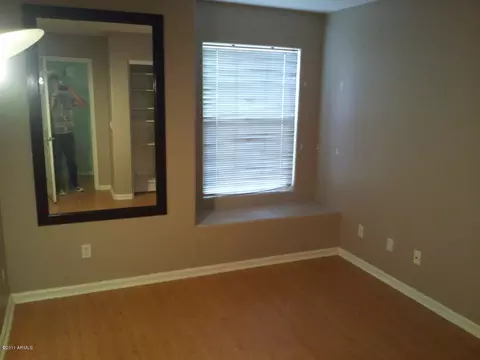 3437 E Kerry Ln, Phoenix, AZ 85050 photo 6