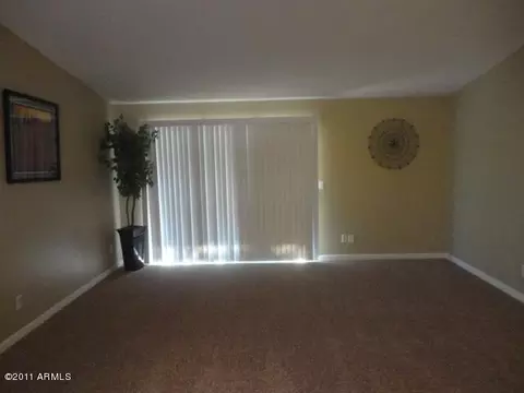 4821 E Desert View Dr, Phoenix, AZ 85044 photo 10