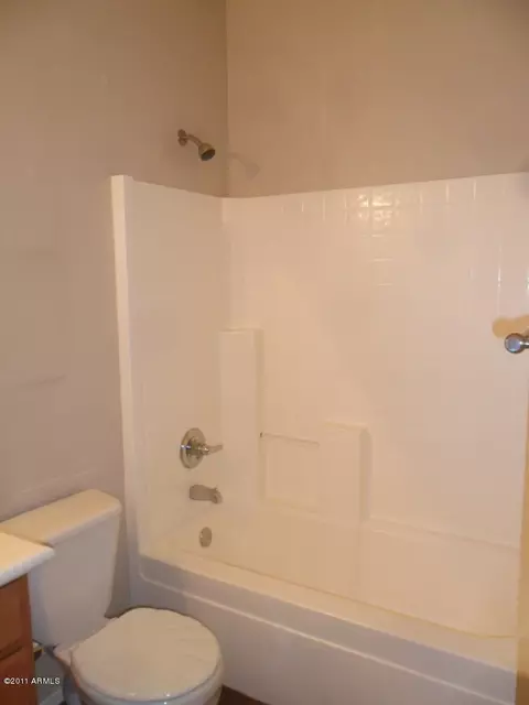 1306 E Beth Dr, Phoenix, AZ 85042 photo 13