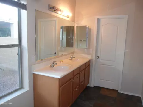 1306 E Beth Dr, Phoenix, AZ 85042 photo 24