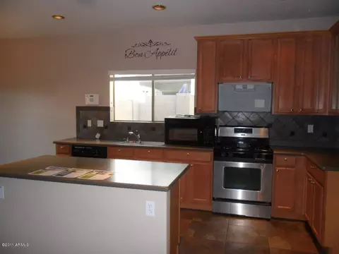 1306 E Beth Dr, Phoenix, AZ 85042 photo 8