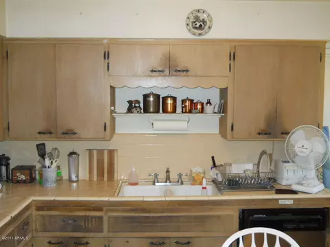 2111 W 3rd St, Mesa, AZ 85201 photo 2