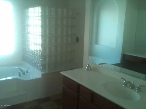 2706 W Ashurst Dr, Phoenix, AZ 85045 photo 9