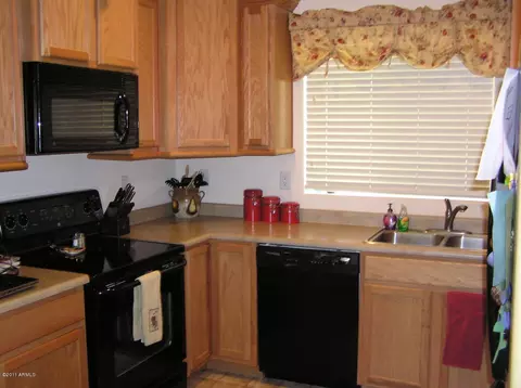 4766 E Laurel Ct, Gilbert, AZ 85234 photo 5