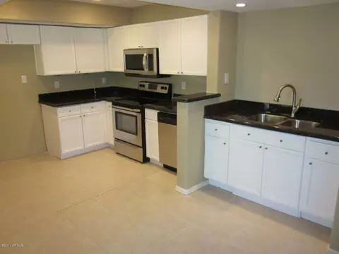 740 S Crows Nest Dr, Gilbert, AZ 85233 photo 3