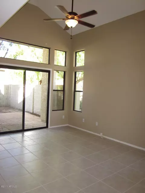 740 S Crows Nest Dr, Gilbert, AZ 85233 photo 5