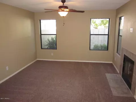740 S Crows Nest Dr, Gilbert, AZ 85233 photo 4