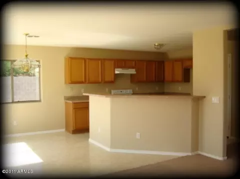 1609 W Donner Dr, Phoenix, AZ 85041 photo 12