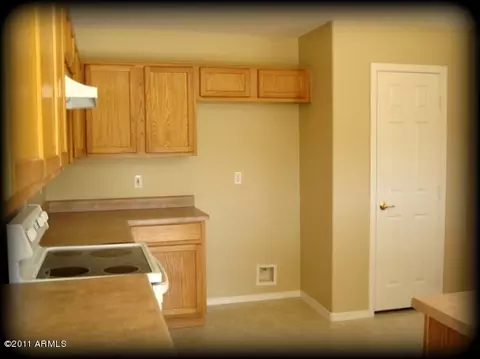 1609 W Donner Dr, Phoenix, AZ 85041 photo 11
