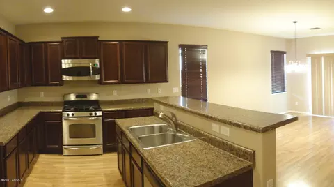3277 E Isaiah Ct, Gilbert, AZ 85298 photo 4