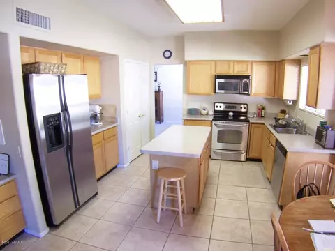 4236 E Cathedral Rock Dr, Phoenix, AZ 85044 photo 6