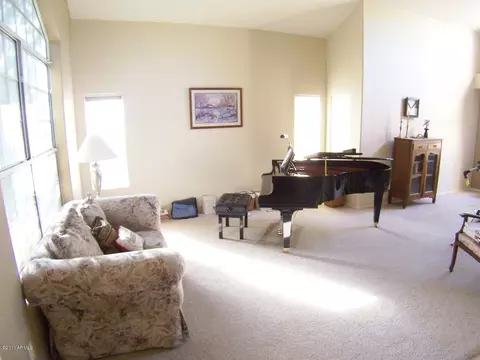 4236 E Cathedral Rock Dr, Phoenix, AZ 85044 photo 3