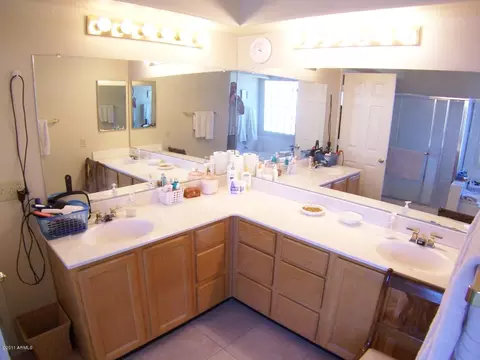 4236 E Cathedral Rock Dr, Phoenix, AZ 85044 photo 11