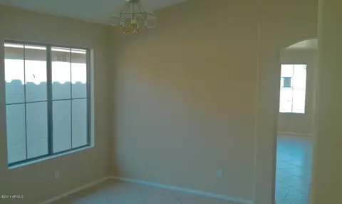 3307 E Tonopah Dr, Phoenix, AZ 85050 photo 5