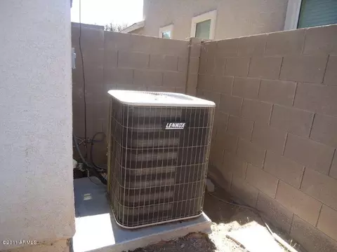 3930 W Irwin Ave, Phoenix, AZ 85041 photo 3