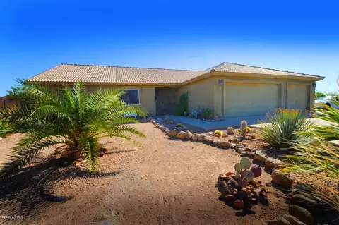 1023 N Acacia Rd, Apache Junction, AZ 85119 photo 1