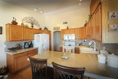 1023 N Acacia Rd, Apache Junction, AZ 85119 photo 10