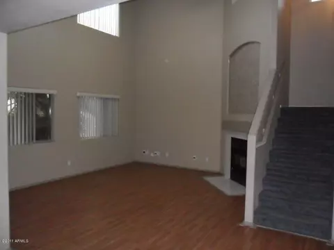 2720 E Branham Ln, Phoenix, AZ 85042 photo 13