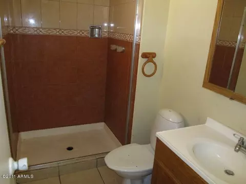 3134 N 68th Ln, Phoenix, AZ 85033 photo 16