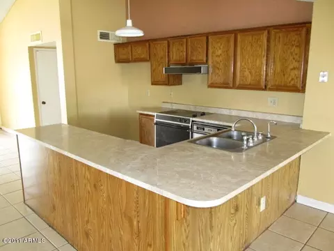 3134 N 68th Ln, Phoenix, AZ 85033 photo 6