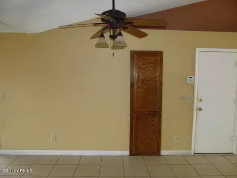 3134 N 68th Ln, Phoenix, AZ 85033 photo 12
