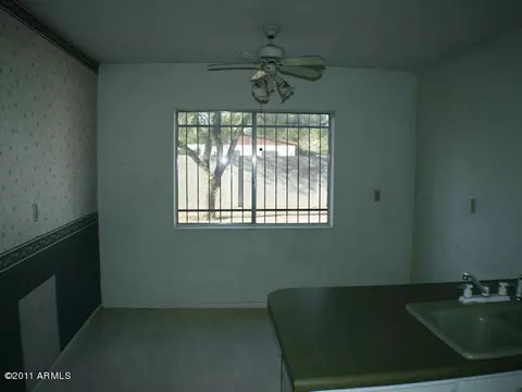 526 E Glade Ave, Mesa, AZ 85204 photo 9