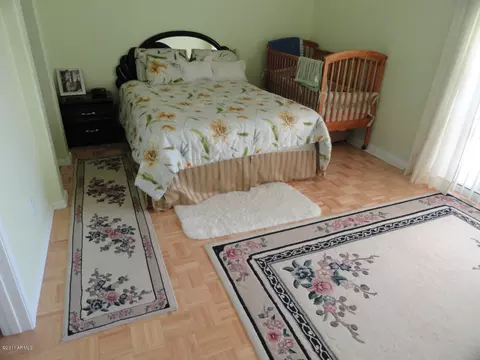 2601 E Helena Dr, Phoenix, AZ 85032 photo 2