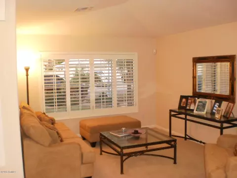 4505 E Mountain Sage Dr, Phoenix, AZ 85044 photo 4