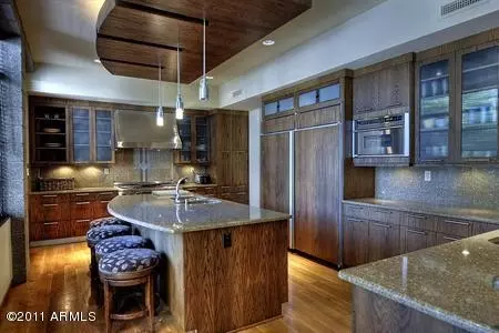 44 Biltmore Est, Phoenix, AZ 85016 photo 11