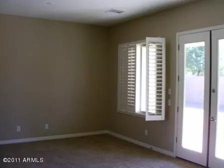 2763 E Hampton Ln, Gilbert, AZ 85295 photo 3