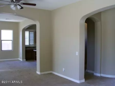 2763 E Hampton Ln, Gilbert, AZ 85295 photo 2