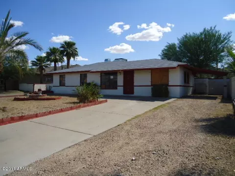 15 E La Mirada Dr, Phoenix, AZ 85042 photo 2