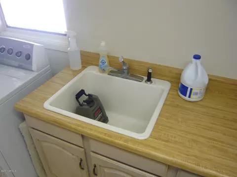 1036 E Campus Dr, Tempe, AZ 85282 photo 12