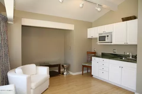 15 E Marshall Ave, Phoenix, AZ 85012 photo 8