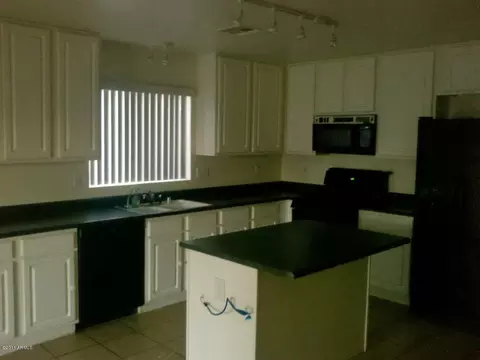 3023 E Wescott Dr, Phoenix, AZ 85050 photo 5