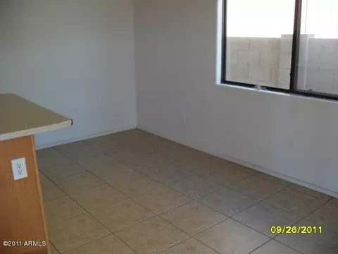 2929 E Mobile Ln, Phoenix, AZ 85040 photo 4