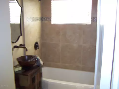 2526 Earll Dr, Phoenix, AZ 85016 photo 4