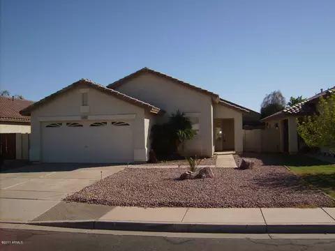 629 E Cantebria Dr, Gilbert, AZ 85296 photo 1