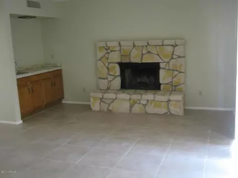 1830 E Hearn Rd, Phoenix, AZ 85022 photo 2