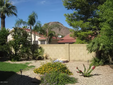 1830 E Hearn Rd, Phoenix, AZ 85022 photo 1
