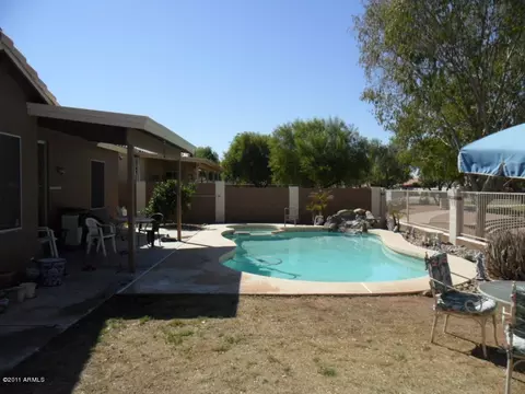 686 S Cholla St, Gilbert, AZ 85233 photo 5