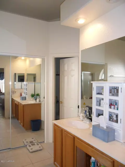686 S Cholla St, Gilbert, AZ 85233 photo 39